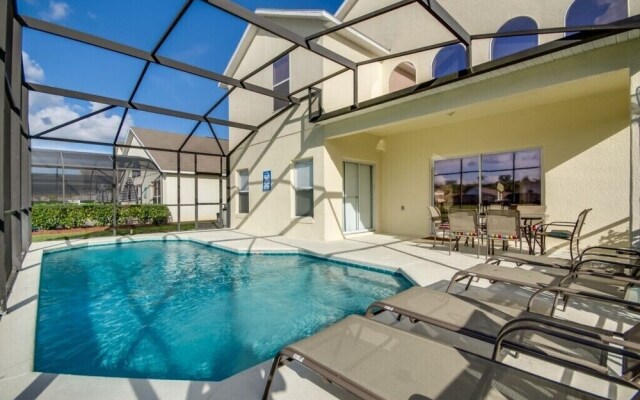 5 Bedroom 3.5 Bathroom Pool Villas