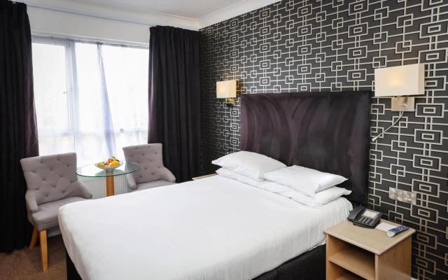 The Cumberland Hotel - OCEANA COLLECTION