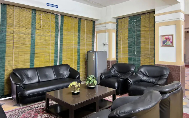 OYO 20008 SilverKey Madhapur