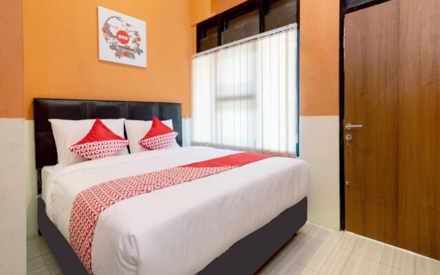 Ze Room by Oyo Rooms