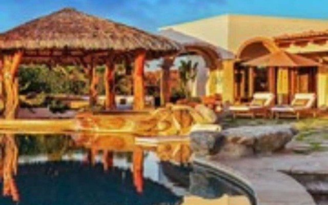 Exclusive Holiday Villa With Private Pool and Beachfront Location, Cabo San Lucas Villa 1018