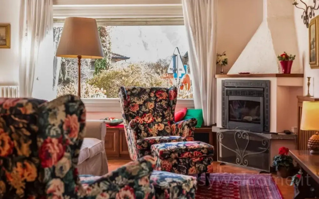 Easy Welcomde Maison Jaune