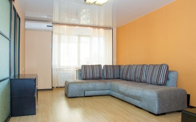 Apartment on Nekrasovskaya 90