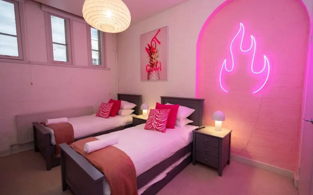 Fun and Cheeky 70s Styled City Apartment