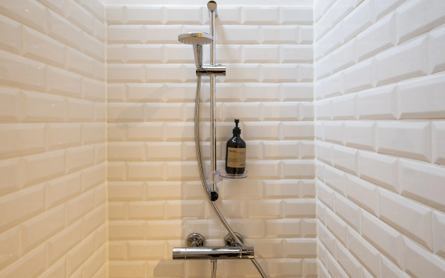 Town Hall Penthouse by Daniel&Jacob’s