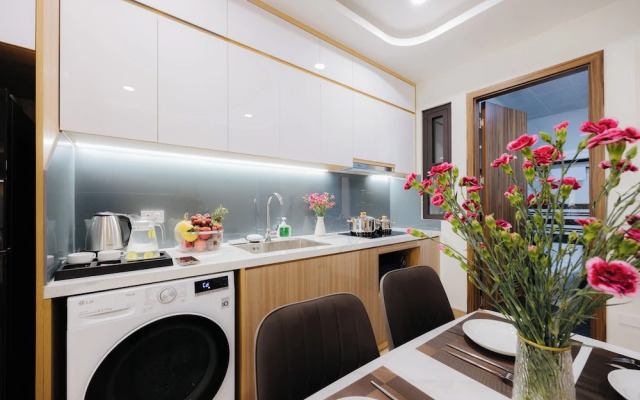 Wisteria Luxury Apartment