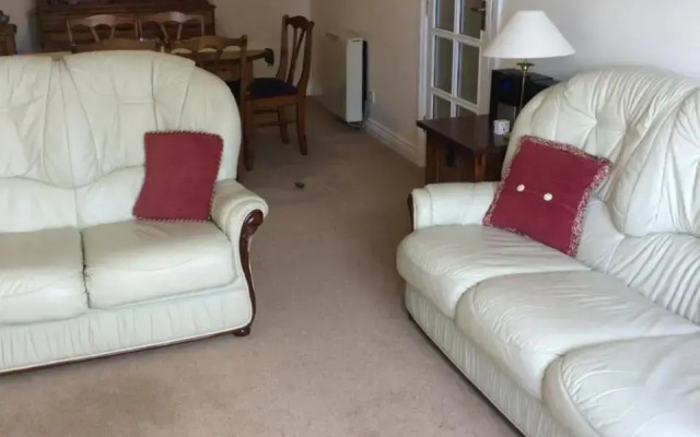 1/5 Lismore House