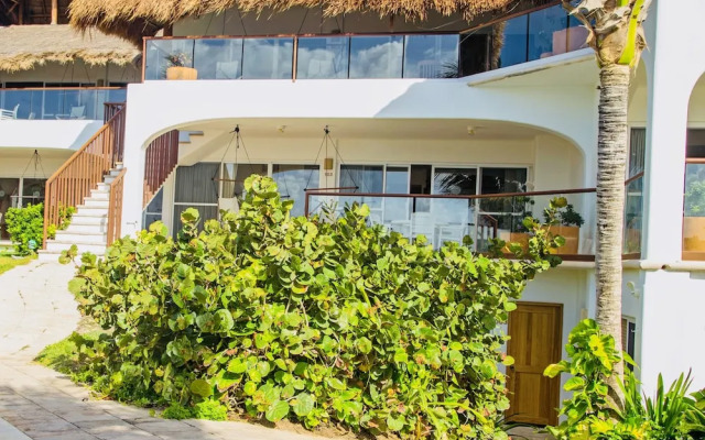 Las Villas Akumal  2B-11 by SkyRun