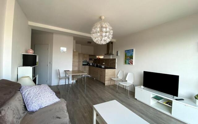 Studio moderne et lumineux centre ville Aix les Bains