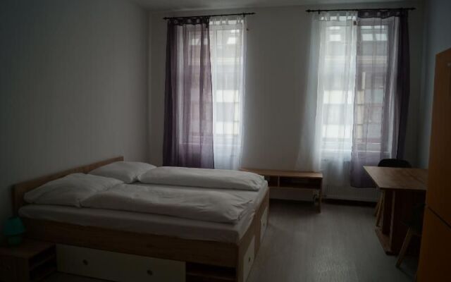 City Residence Rooms  Apartments