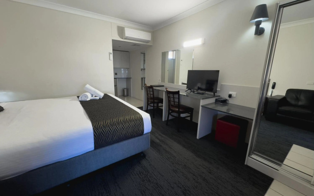 Golden West Motor Inn – Guest Rooms – Dubbo
