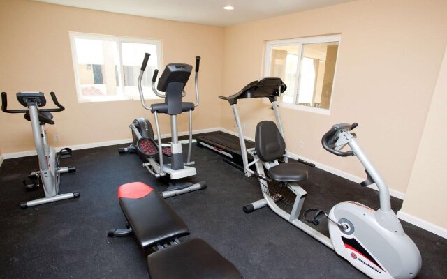 Red Lion Inn & Suites Cathedral City