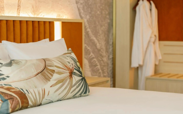 Amora Hotel Brisbane