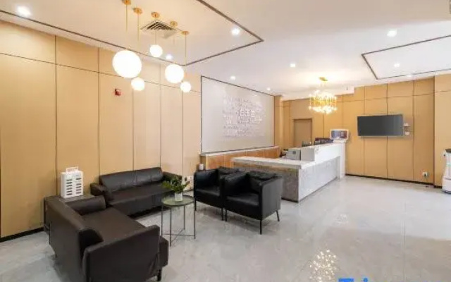 Magnolia Hotel (Beijing Fangzhuang Subway Station)