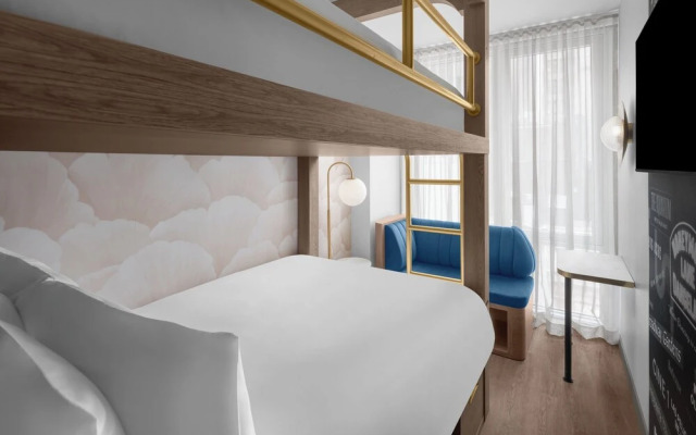 voco TIMES SQUARE - BROADWAY by IHG