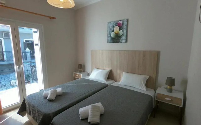 Dionisos Apartments