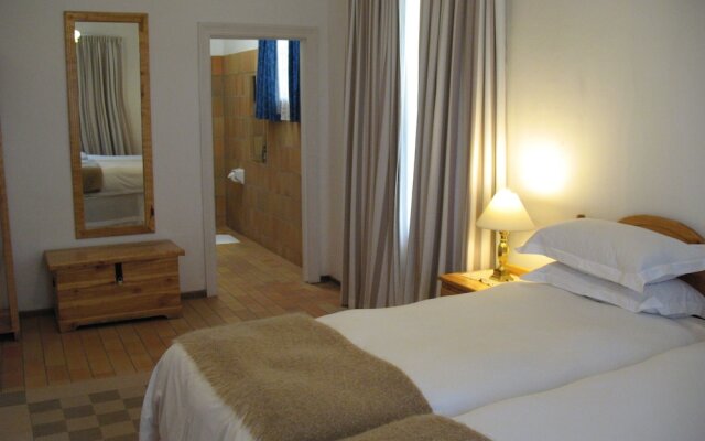 Toverberg Guest Houses