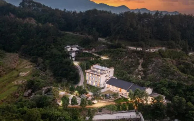 Wuyuan Your courtyard