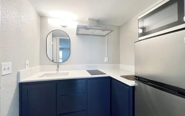 Economy Suites Extended Stay Tulsa