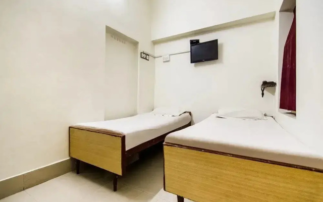 Hotel New Akash by OYO Rooms