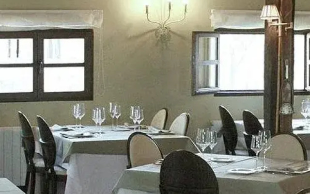Posada Real Torre Berrueza