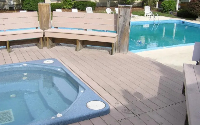 Fireside Inn & Suites Waterville