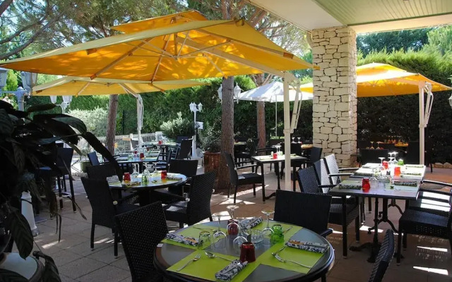 Hôtel Lou Mistralou