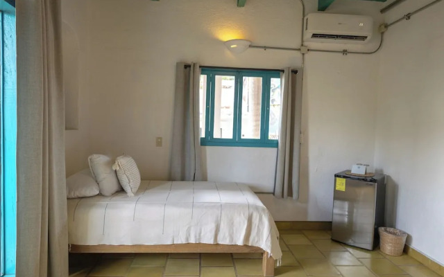 Sayulita Central Hotel