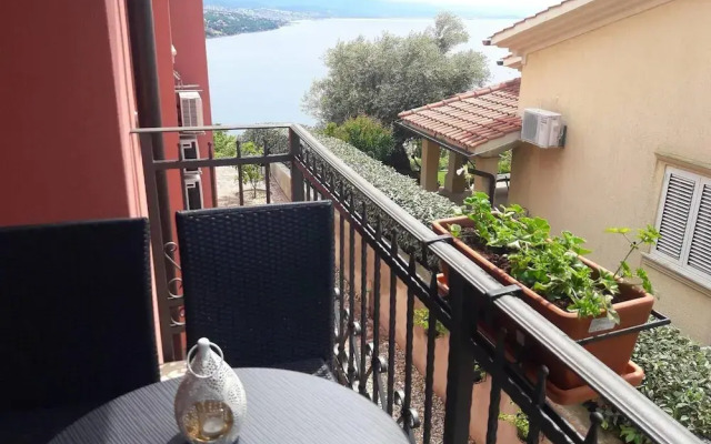 Deluxe Apartment With Amazing sea View in Opatija