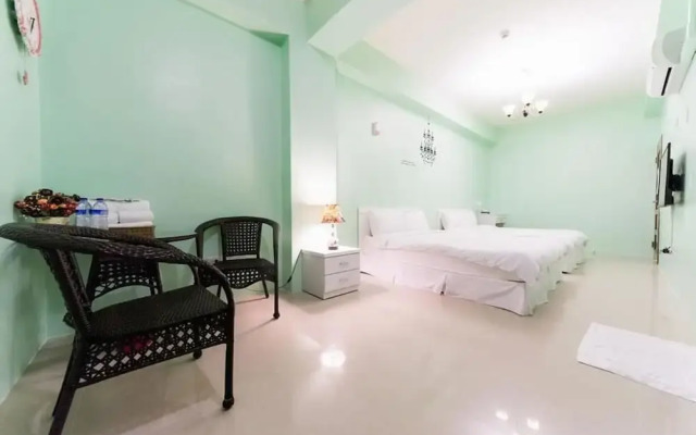 Jia Hui Homestay(佳慧民宿)