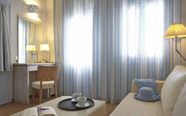 Orizontes Hotel Santorini