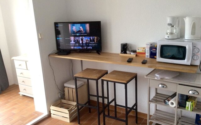 Studio in Vence, With Wonderful Mountain View, Private Pool, Furnished