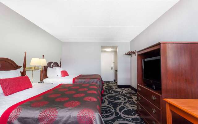 Ramada by Wyndham Henderson/Evansville