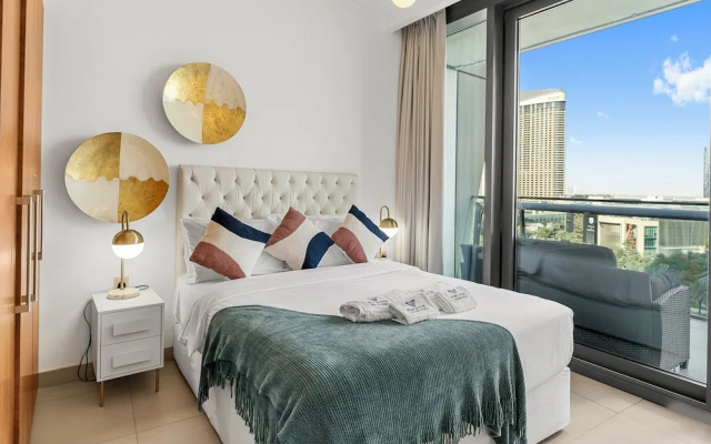 Burj Khalifa at Dusk-907