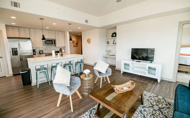 Uptown Fully Furnished Apartments