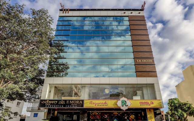 Treebo Trend Emora Hotel And Suites Brookfield