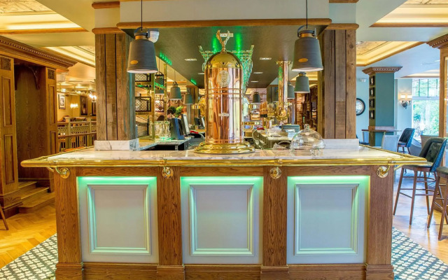 The Busby Hotel