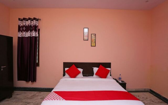 Oyo 27969 Radiant Casa