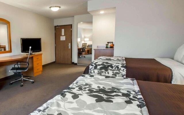 Sleep Inn & Suites Lake of the Ozarks