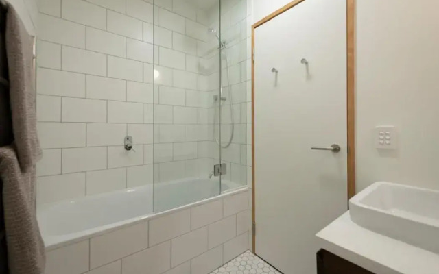 Roxburgh House Apartments