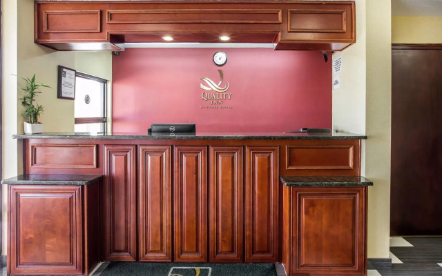 Quality Inn Acworth North