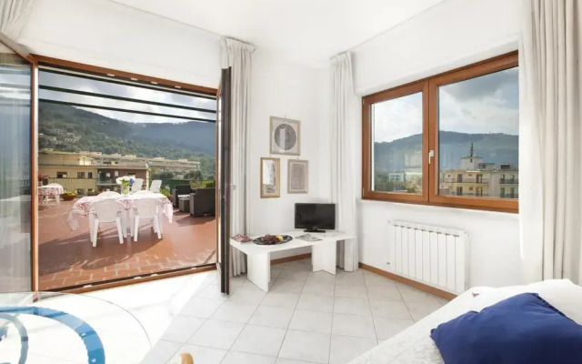Apartment Miramare With Shared Pool Terraces and Internet Wi-fi