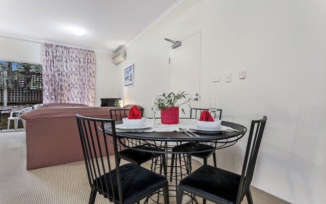 Zenith Studio Unit 3, 10 Messines Street