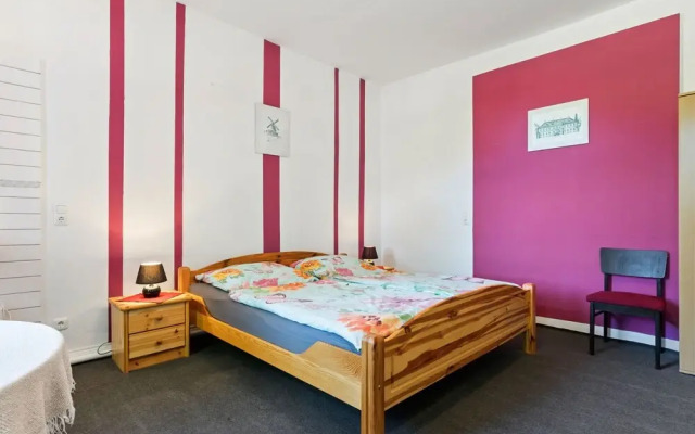 Delightful Apartment in Klein Pravtshagen With Boating