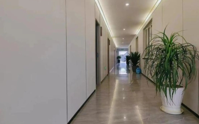 Ningbo Lanshange Business Hotel