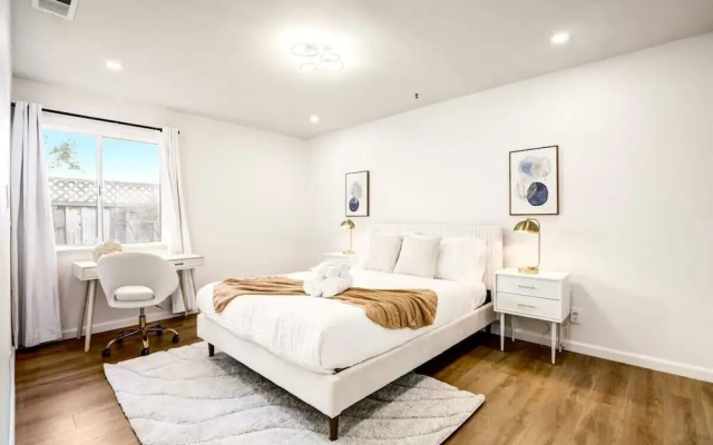 @ Marbella Lane - Stylish Cozy4br in Siliconvalley