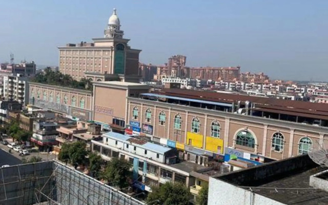 Haifu Light Luxury Hotel