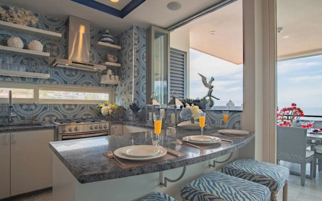 Resorts By Pinnacle 180