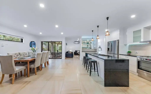 Airlie Beach Home