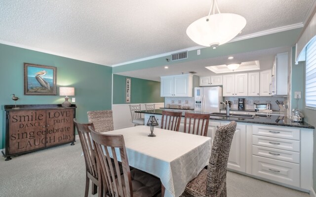 Pointe Condo #201 by Vtrips